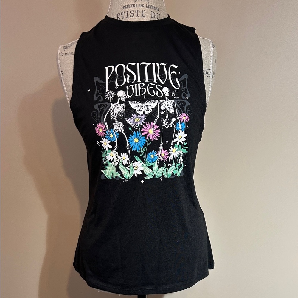 Sleeveless Top, Floral & Butterfly Design (size small)